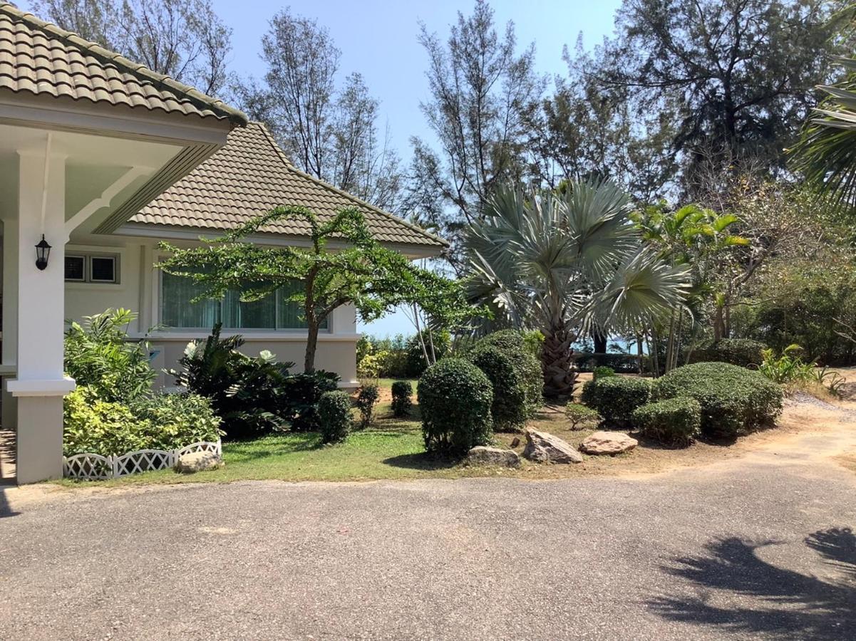 Seapine Beach Golf And Resort Hua Hin Ban Khao Takiap Exterior foto