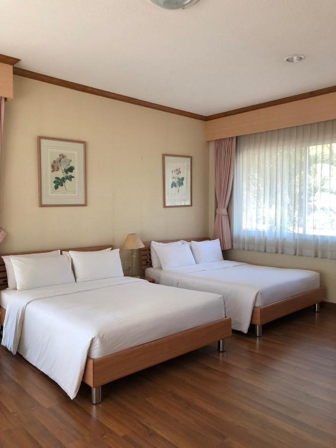 Seapine Beach Golf And Resort Hua Hin Ban Khao Takiap Exterior foto