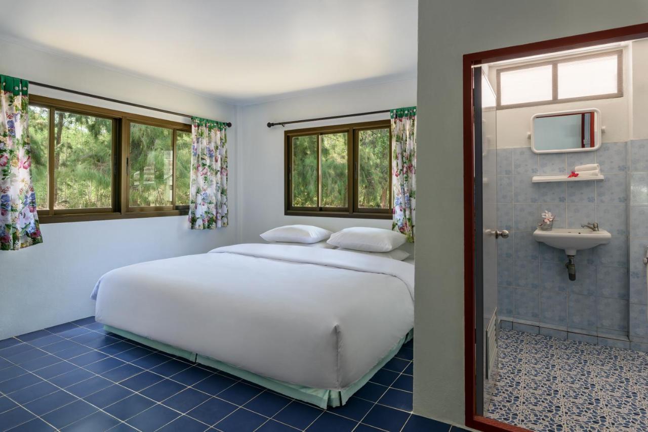 Seapine Beach Golf And Resort Hua Hin Ban Khao Takiap Exterior foto