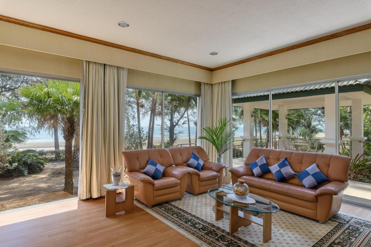 Seapine Beach Golf And Resort Hua Hin Ban Khao Takiap Exterior foto