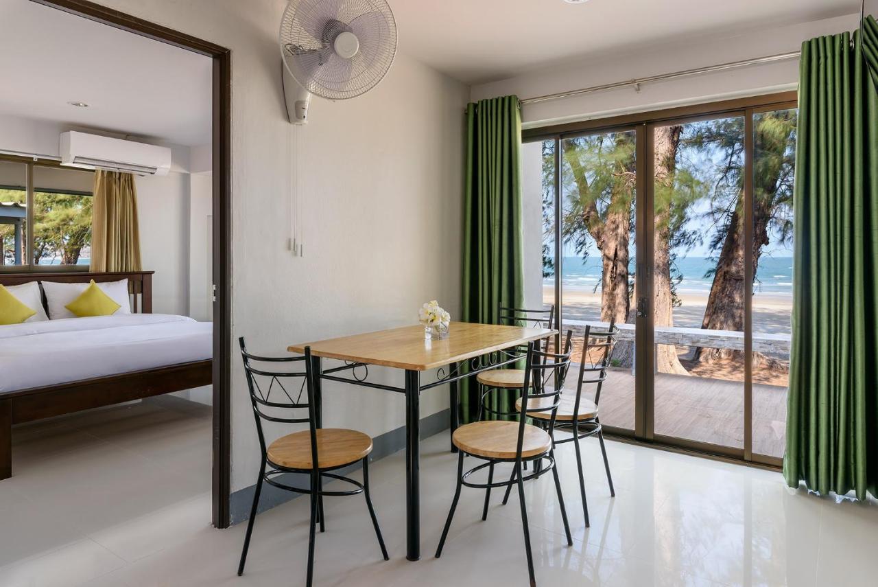 Seapine Beach Golf And Resort Hua Hin Ban Khao Takiap Exterior foto