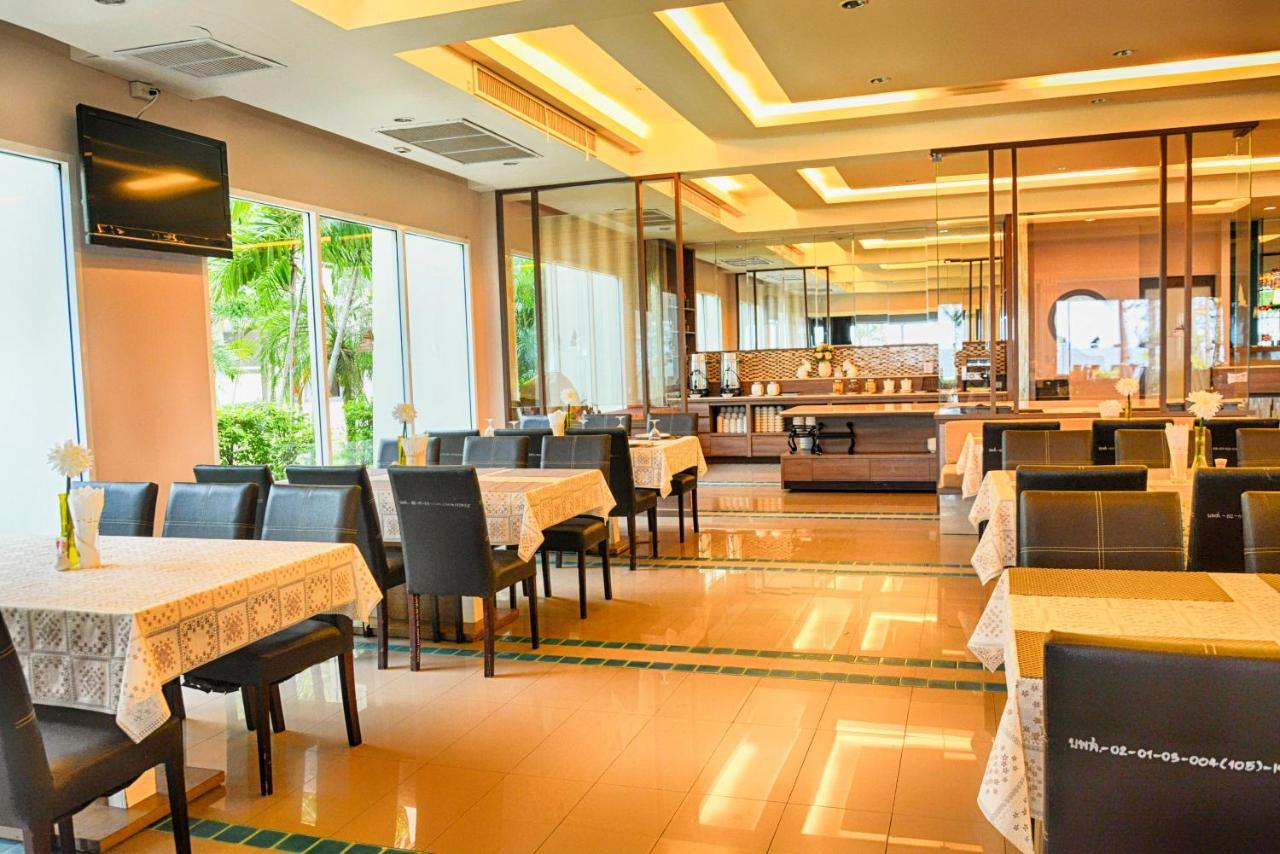 Seapine Beach Golf And Resort Hua Hin Ban Khao Takiap Exterior foto